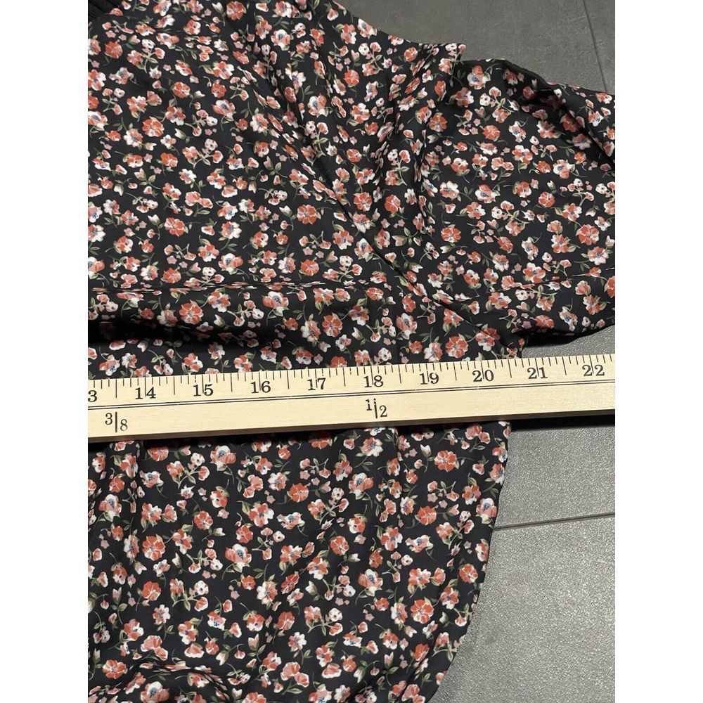 NWT Kay + Jay Floral print long sleeve blouse women's size S D-59 - Picture 5 of 10
